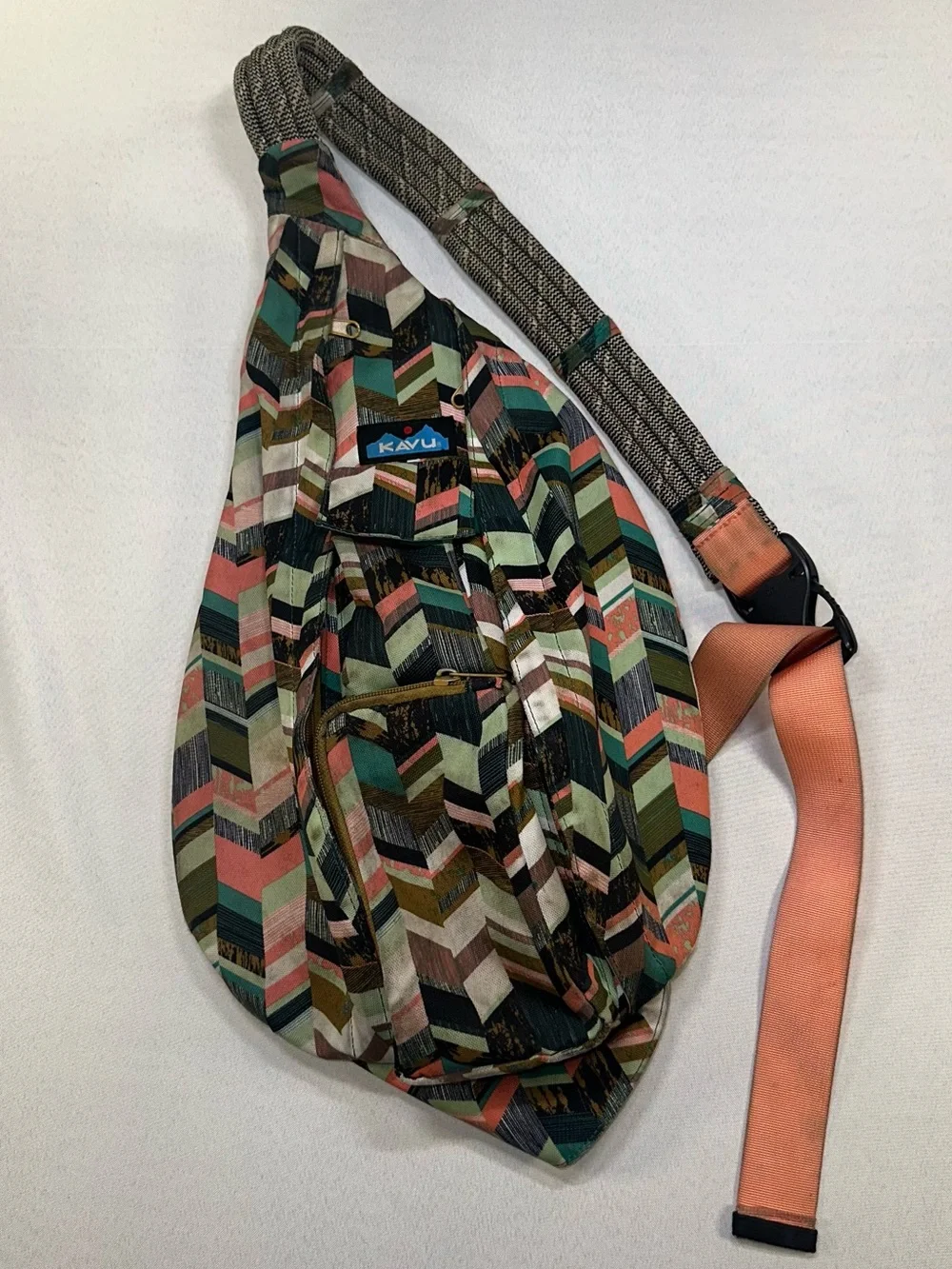 Kavu Rope Sling Bag Coastal Blocks Colorful Geometric Pattern Crossbody